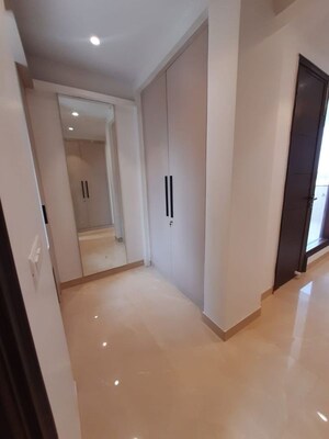 Building Lobby in 4 BHK Builder Floor at TDI The Grand Retreat, Sector 88 – for Sale