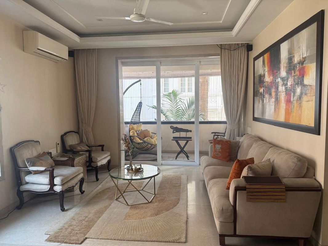 2 BHK +Apartment For Rent in Gurukul CHS Matunga