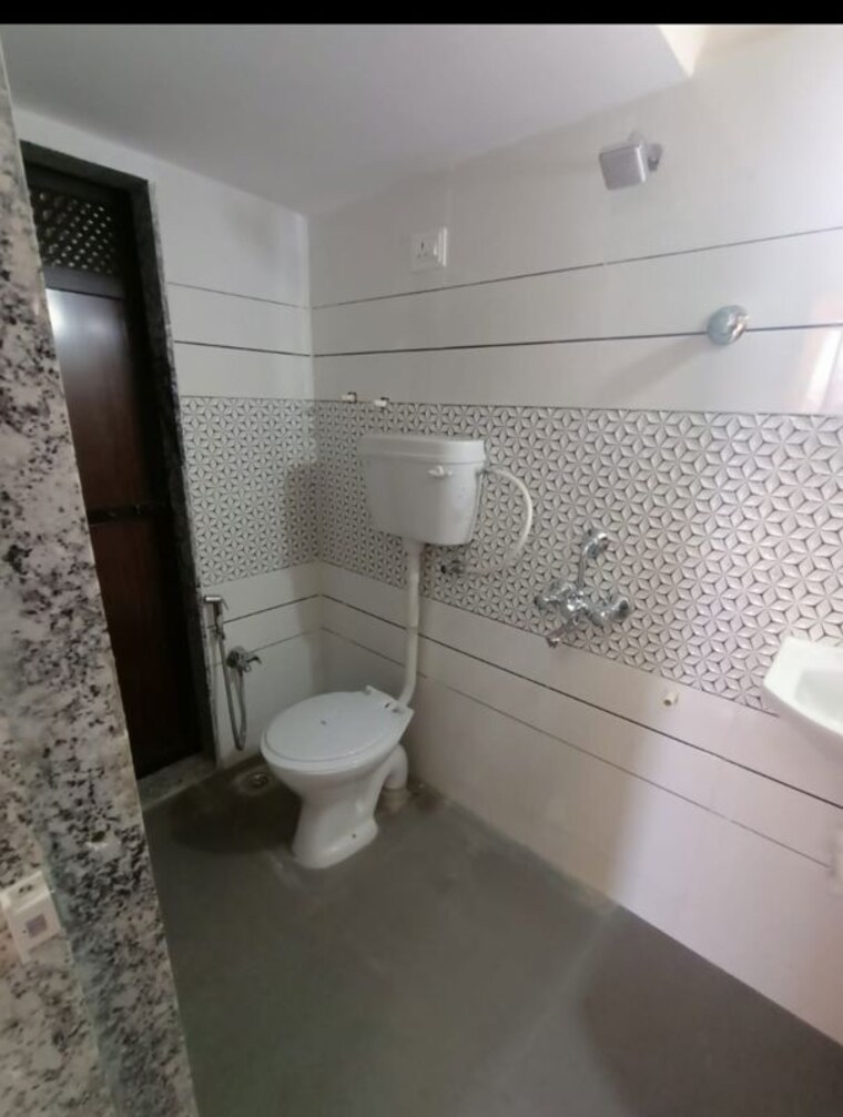 Bathroom, patel-eirene 2 Bedroom 556 Sq.Ft. Apartment In Ambernath East Thane 10068535