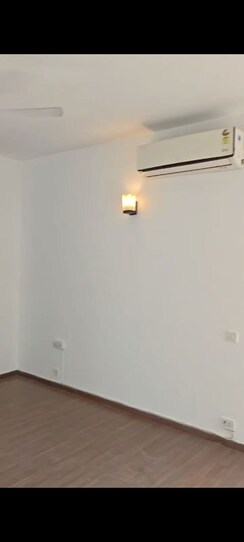 2 BHK Apartment For Sale in M3M Sky City