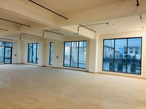  Office Space in IT/SEZ For Rent in Sector 82