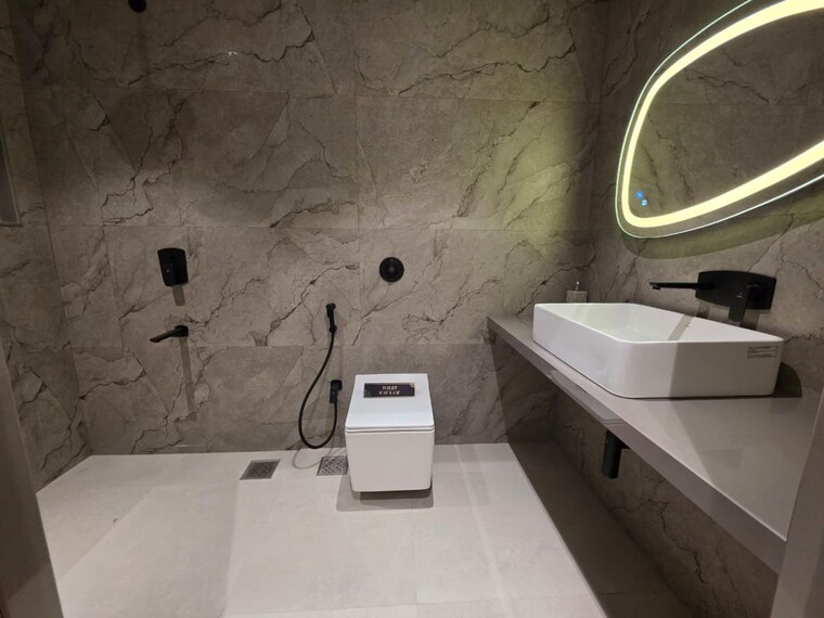 Bathroom, jhamtani-ace-abundance 5 Bedroom 2700 Sq.Ft. Apartment In Mundhwa Pune 10068540