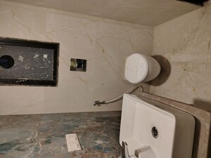 Bathroom in 3 BHK Builder Floor at Silver Palms Santacruz West, Santacruz West – for Rent