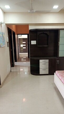 3 BHK + Store Room Apartment For Rent in K Raheja Heights