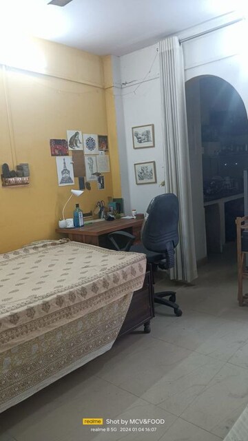 Bedroom in 2 BHK Builder Floor at Malviya Nagar – for Rent