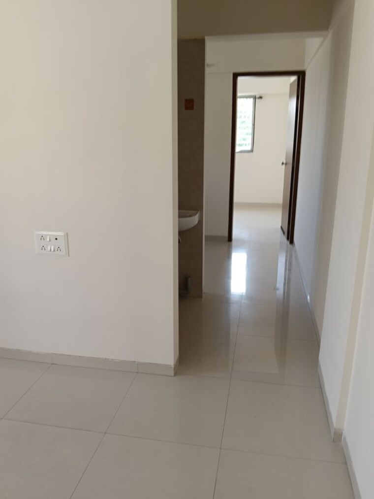 Room, thergaon 1 Bedroom 525 Sq.Ft. Apartment In Thergaon Pune 10068602