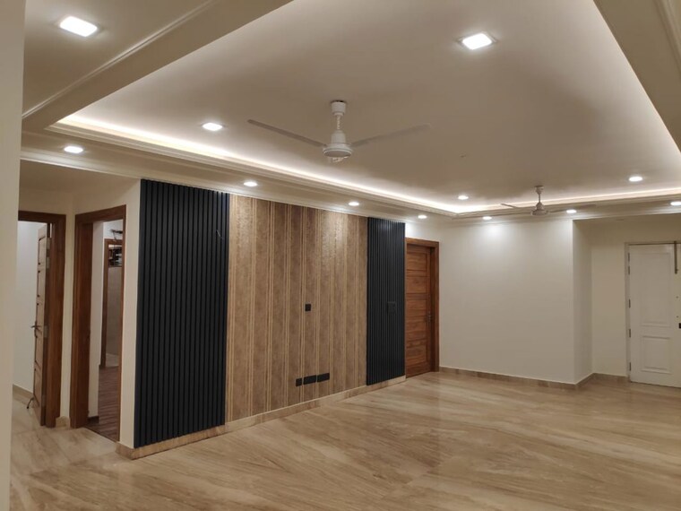 Room, tdi-the-retreat 4 Bedroom 500 Sq.Yd. Builder Floor In Sector 89 Faridabad 10068603