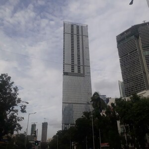 5 BHK Apartment – Exterior View View at Oberoi Three Sixty West, Century Bazar - for Rent