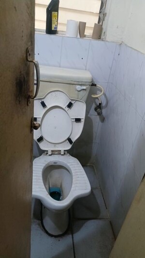 Bathroom in 1 BHK Apartment at Giridhar Chandraneel Apartment, Bavdhan – for Rent