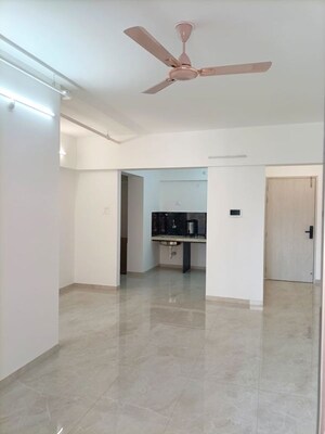 Room in 2 BHK Apartment at Kanifnath Royal KP Stellar, Mohammadwadi – for Rent