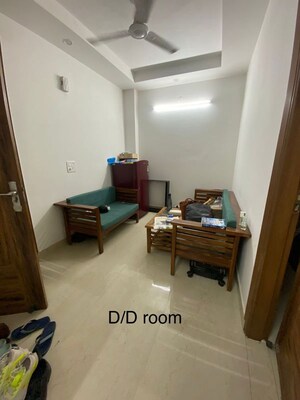 Living Room in 1 BHK Builder Floor at Sushant Lok I – for Rent