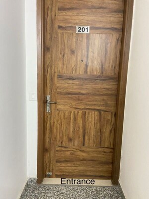 Furnished Amenities in 1 BHK Builder Floor at Sushant Lok I – for Rent