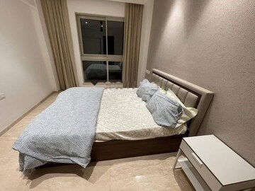 Bedroom in 2 BHK Apartment at Hiranandani Castle Rock, Powai – for Sale