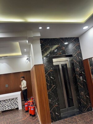 Furnished Amenities in 2 BHK Apartment at RWA Apartments Sector 70, Sector 70 – for Rent