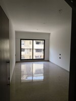 3 BHK 1100 Sq.Ft. Apartment in Vile Parle West