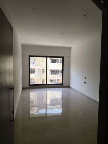 3 BHK Apartment For Rent in Vile Parle West