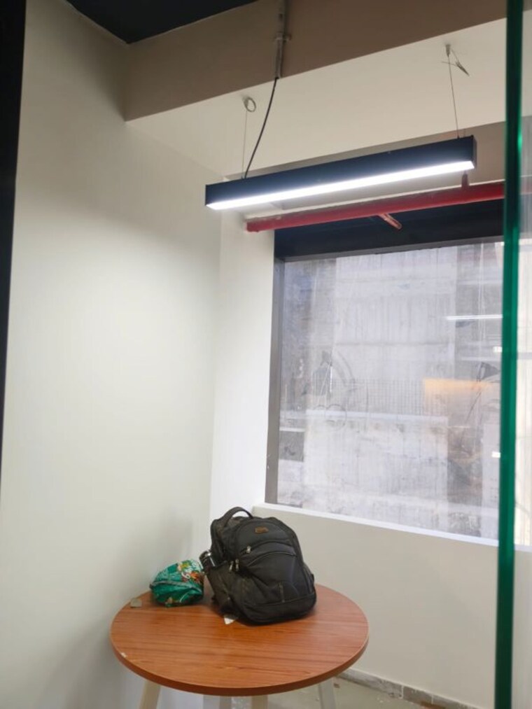  Parking, bhoomi-9-business-bay Commercial Office Space 470 Sq.Ft. In Malad West Mumbai 10068777