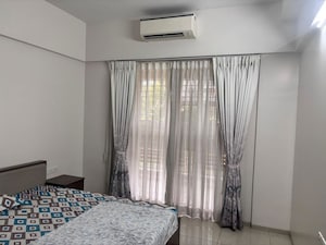 Bedroom in 2 BHK Apartment at Amanora Adreno Towers, Hadapsar – for Rent