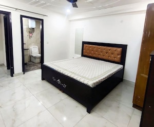 Bedroom in 3.5 BHK Builder Floor at ATS Advantage, Ahinsa Khand 1 – for Rent