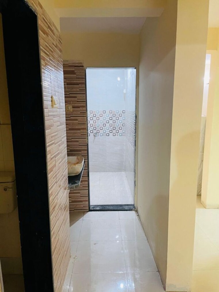 Bathroom, deokar-residency 2 Bedroom 756 Sq.Ft. Apartment In Wadgaon Sheri Pune 10068860