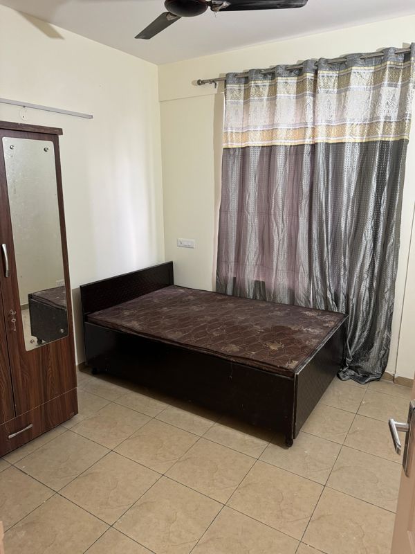 1 Rk  + Pooja Room 900 Sq.Ft. Apartment in Penta Homes