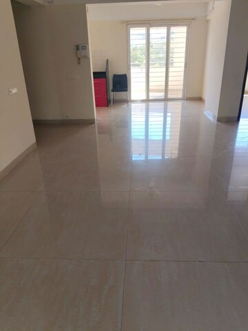 Room in 2 BHK Apartment at Amanora Trendy Homes, Hadapsar – for Rent