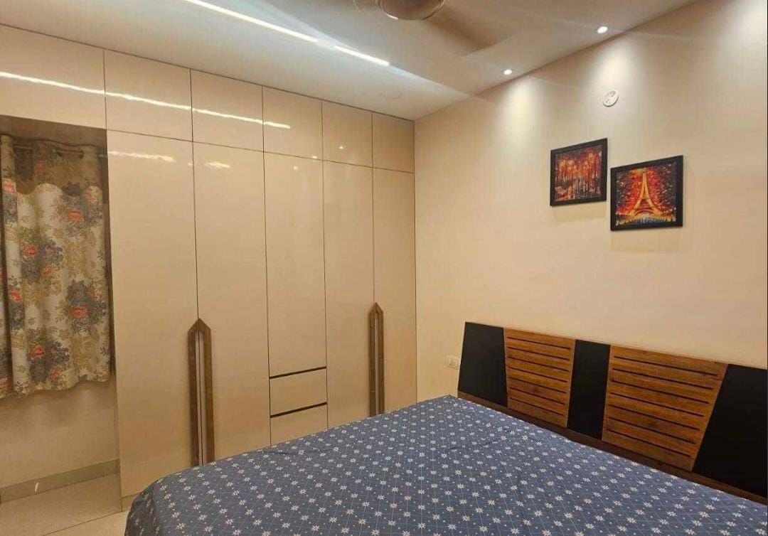2 BHK + Pooja Room Apartment For Sale in Hafeezpet