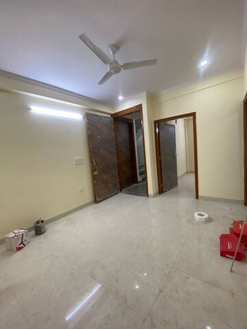Room in 2 BHK Builder Floor at Chattarpur – for Rent
