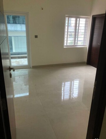 Room in 2 BHK Apartment at Hallmark Vicinia, Narsingi – for Sale