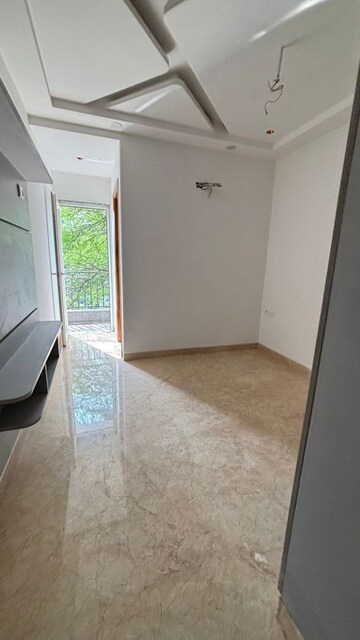 Room in 3 BHK Builder Floor at New Rajinder Nagar – for Sale