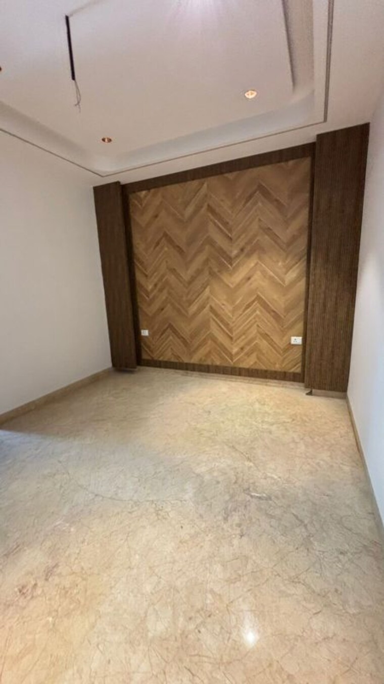 Room, new rajinder nagar 3 Bedroom 1800 Sq.Ft. Builder Floor In New Rajinder Nagar Delhi 10069084