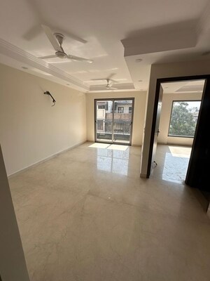 Room in 3 BHK Builder Floor at New Rajinder Nagar – for Sale