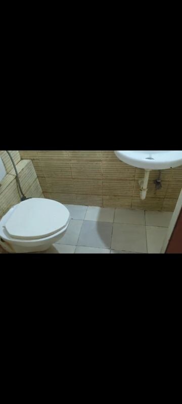 Bathroom in 2 BHK Apartment at DB Orchid Ozone, Dahisar East – for Rent