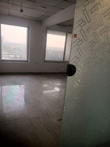  Office Space in IT/SEZ For Rent in Puri 81 Business Hub, Sector 81