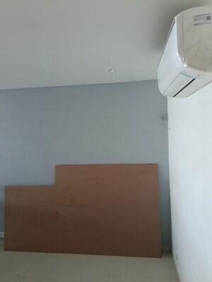 Room in  Office Space at Science City – for Rent