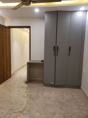2 BHK Builder Floor For Sale in Tilak Nagar