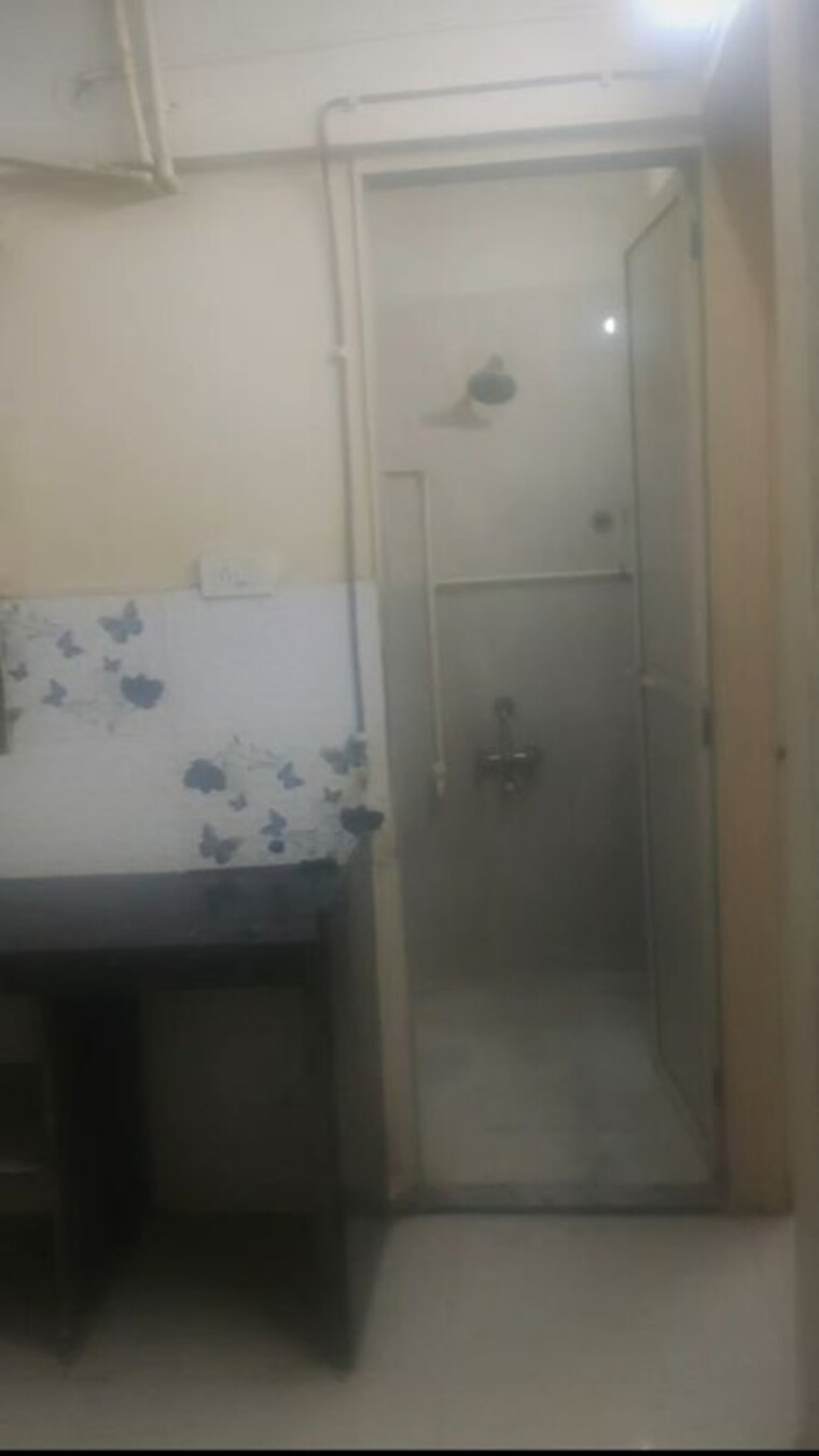Bathroom, om-chs-sion 1 Bedroom 270 Sq.Ft. Apartment In Sion Mumbai 10069633