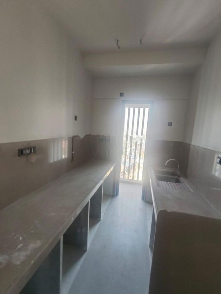 Kitchen, rustomjee-paramount 2 Bedroom 1154 Sq.Ft. Apartment In Khar West Mumbai 10069663