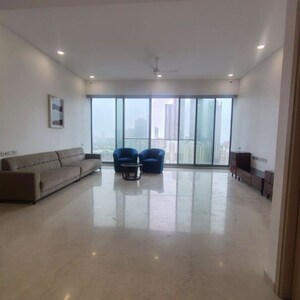 4 BHK Apartment For Rent in Prabhadevi