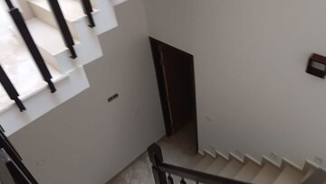 Furnished Amenities in 4 BHK Villa at Vipul Tatvam Villas, Sector 48 – for Sale