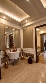 3 BHK + Servant Room 1600 Sq.Ft. Builder Floor in Sector 71