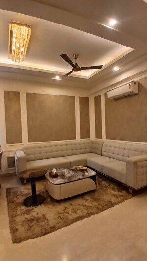 Kitchen in 3 BHK Builder Floor at Sector 71 – for Sale