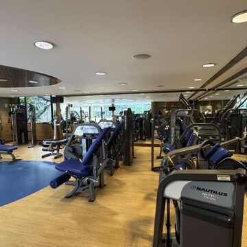 Gym in 5 BHK Apartment at Kalpataru Horizon, Khan Abdul Gafar Road – for Rent