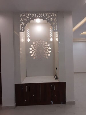 Furnished Amenities in 4 BHK Builder Floor at TDI The Retreat, Sector 89 – for Sale