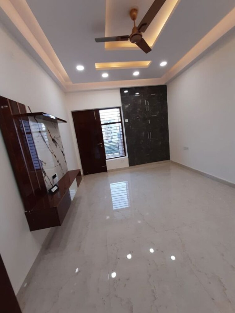 Kitchen, tdi-the-retreat 4 Bedroom 400 Sq.Yd. Builder Floor In Sector 89 Faridabad 10069906