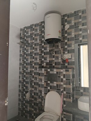 Bathroom in 3 BHK Builder Floor at Sector 14 – for Rent