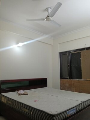 Furnished Amenities in 3 BHK Builder Floor at Sector 14 – for Rent