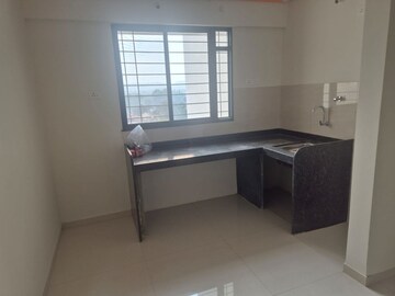 Room in 2 BHK Apartment at Utsav 51 Balewadi Residences, Balewadi – for Rent