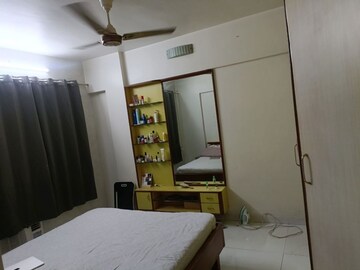 Master Bedroom in 1 BHK Apartment at Vijay Nagar – for Rent