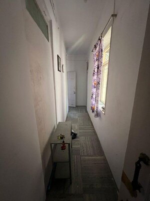  1 BHK Apartment at Khar West – for Rent